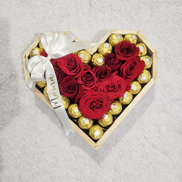 Corazón ferrero y rosas 